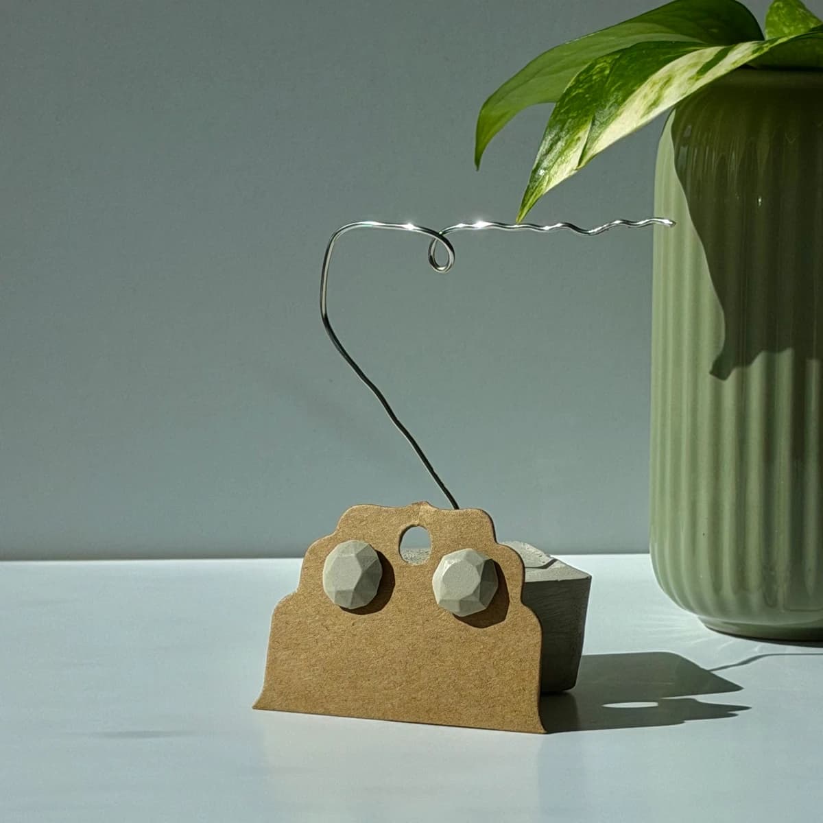 Geometric Stud Earrings - Circle